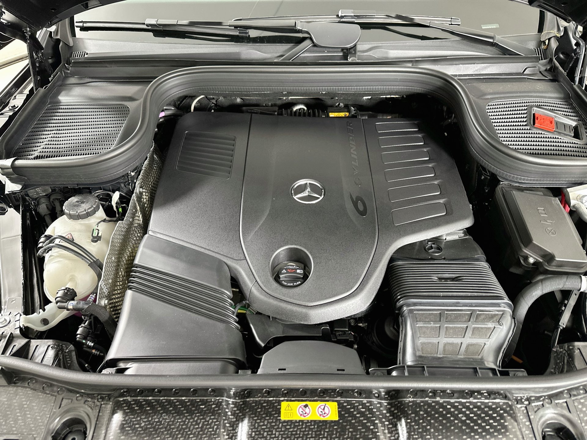 New 2026 Mercedes-Benz GLE 450 4MATIC image 32