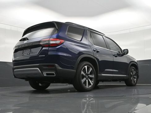 Used 2025 Honda Pilot Touring image 28