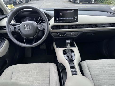 Used 2023 Honda HR-V LX image 14