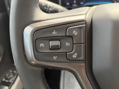 Used 2025 Chevrolet Silverado 2500 ZR2 w/ Technology Package AWD/4WD image 14