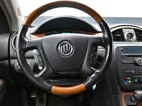 Used 2008 Buick Enclave CX w/ Driver Confidence Package FWD image 14