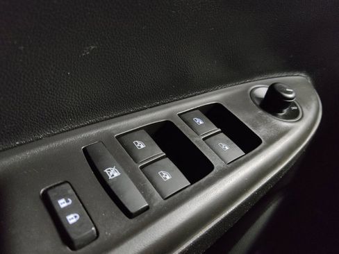 Used 2020 Chevrolet Spark LT FWD image 27