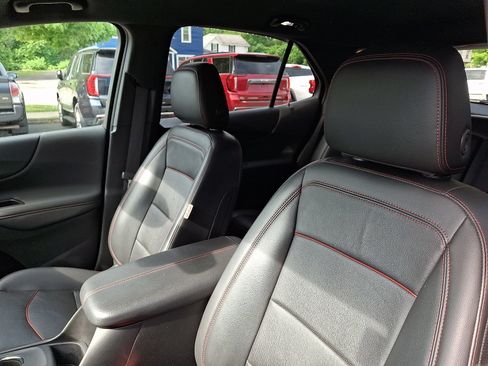 Used 2022 Chevrolet Equinox RS w/ RS Leather Package AWD/4WD image 14