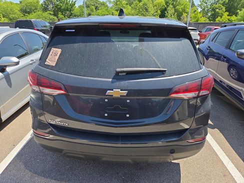 Used 2022 Chevrolet Equinox LS w/ LS Convenience Package FWD image 6