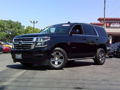 Used 2019 Chevrolet Tahoe LS RWD image 1