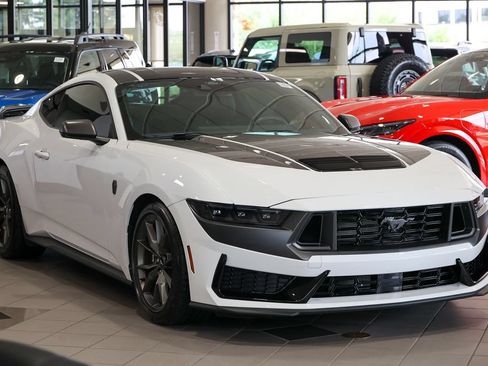 Certified 2025 Ford Mustang Dark Horse RWD image 22