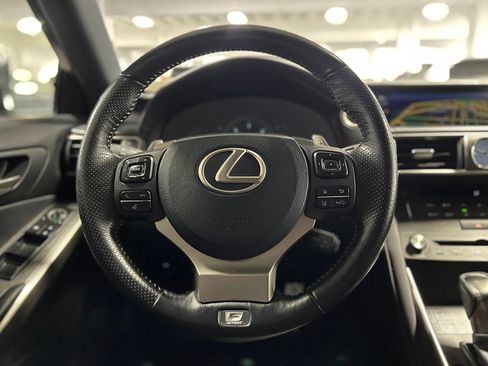 Used 2019 Lexus IS 350 F Sport w/ F Sport Package RWD image 36