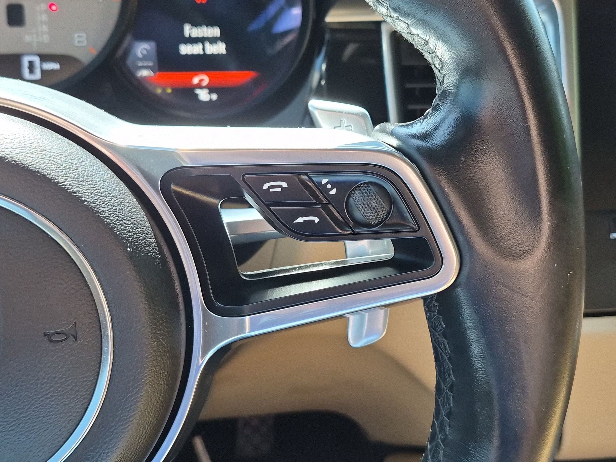 Used 2018 Porsche Macan S AWD/4WD image 19