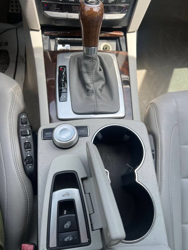 Used 2011 Mercedes-Benz E 350 Cabriolet image 16