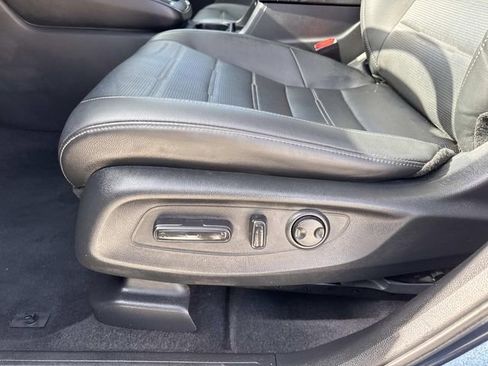 Certified 2024 Honda CR-V EX-L image 17
