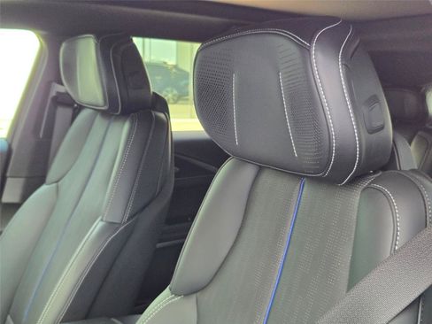Used 2024 Cadillac Lyriq Sport RWD image 12