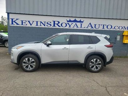 Used 2022 Nissan Rogue SV