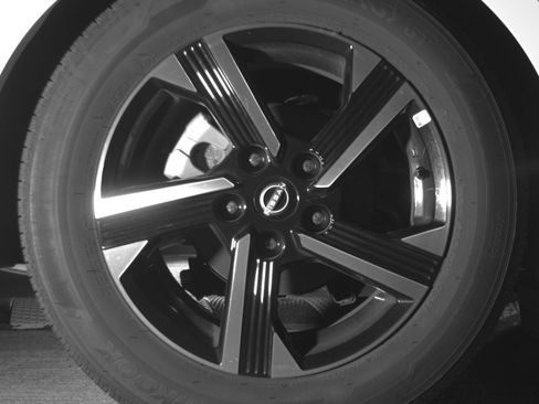 Used 2025 Nissan Sentra SV FWD image 18