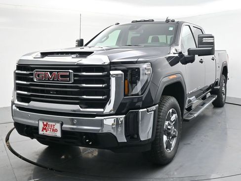 New 2026 GMC Sierra 3500 SLE w/ SLE Value Package image 2