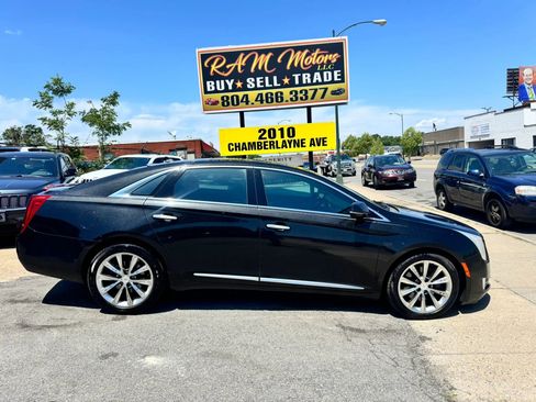 Used 2013 Cadillac XTS Luxury FWD image 2