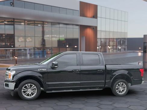 Used 2020 Ford F150 Lariat RWD image 3