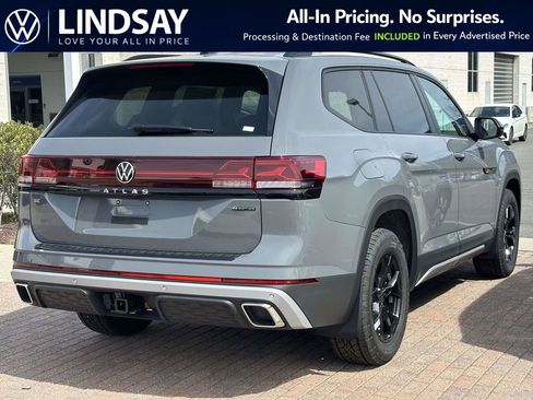 New 2026 Volkswagen Atlas Peak Edition AWD/4WD image 7