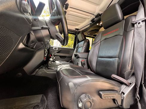 Used 2022 Jeep Gladiator Rubicon w/ LED Lighting Group AWD/4WD image 14