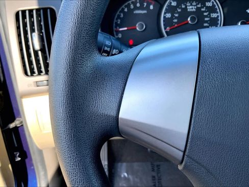 Used 2010 Hyundai Elantra GLS FWD image 21