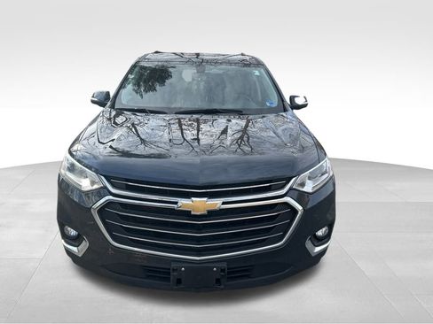 Used 2021 Chevrolet Traverse LT image 9