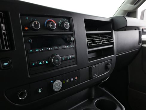 Used 2023 Chevrolet Express 2500 w/ Driver Convenience Package RWD image 18