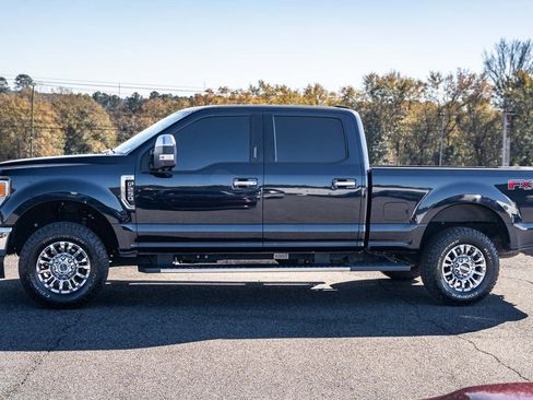 Certified 2021 Ford F250 XLT w/ XLT Premium Package image 4