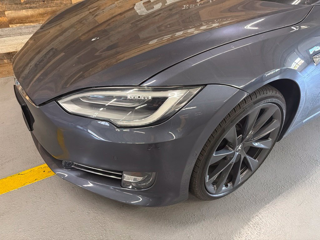 Used 2020 Tesla Model S Long Range Plus AWD/4WD image 3