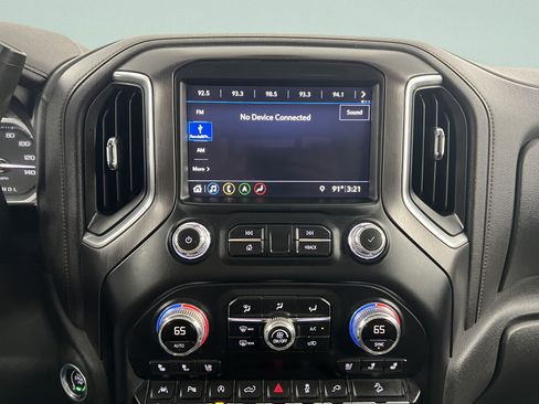 Used 2019 GMC Sierra 1500 AT4 w/ Off Road Performance Package AWD/4WD image 19