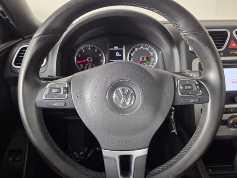 Used 2016 Volkswagen Eos Komfort FWD image 16