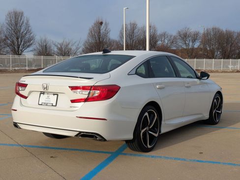 Certified 2022 Honda Accord Sport image 7