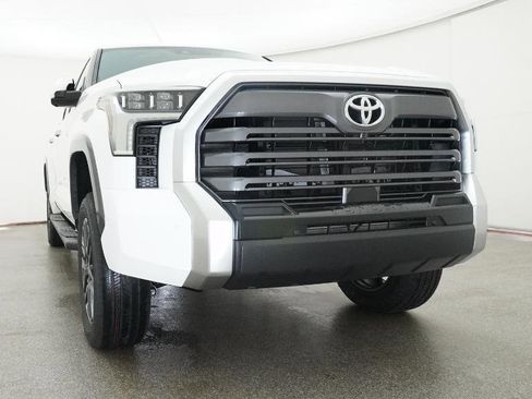 New 2026 Toyota Tundra Limited AWD/4WD image 13