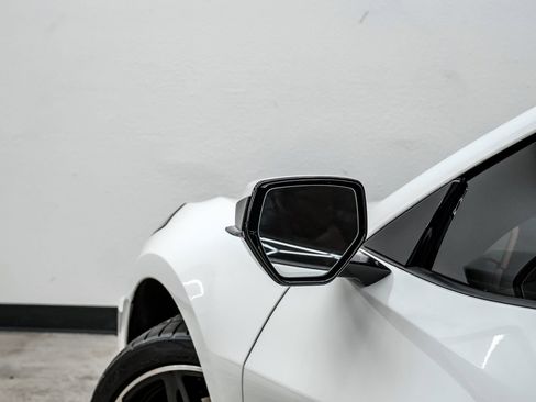 Used 2021 Chevrolet Corvette Stingray Preferred Cpe w/ Z51 Performance Package image 35