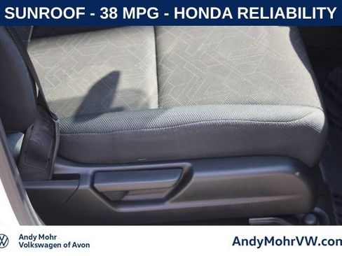 Used 2015 Honda Fit EX image 19