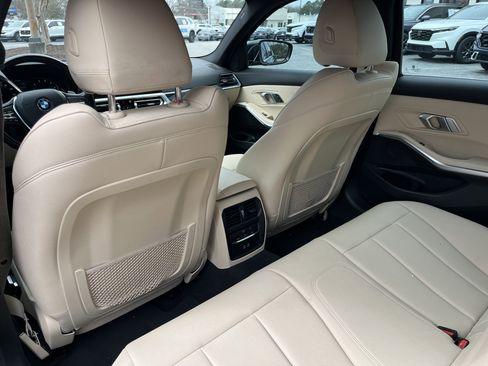 Used 2021 BMW 330i Sedan w/ Convenience Package image 21