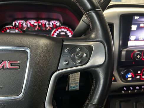Used 2015 GMC Sierra 2500 SLT w/ Duramax Plus Package image 18