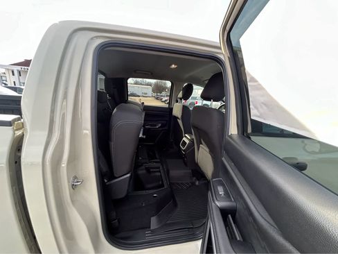 Used 2025 Ford Ranger XLT w/ Equipment Group 301A High image 11