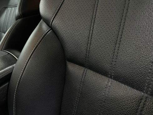 Used 2016 Mercedes-Benz GL 450 4MATIC w/ Premium I Package image 20