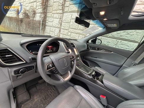 Used 2019 Lincoln Nautilus Reserve image 18