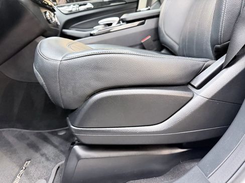 Used 2018 Mercedes-Benz GLE 43 AMG GLE 43 Sport Utility 4D image 14