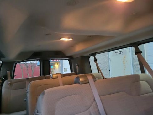 Used 2017 Chevrolet Express 3500 LT w/ LT Preferred Equipment Group image 36