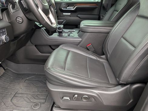 Used 2024 GMC Sierra 1500 Denali w/ Denali Reserve Package image 13