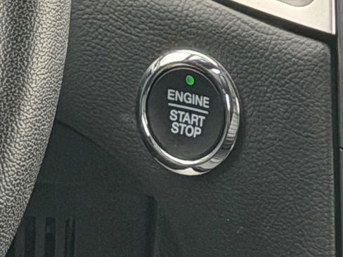 Used 2020 Ford Edge SEL w/ Convenience Package FWD image 33