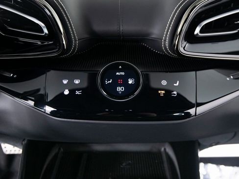 Used 2025 Ferrari Purosangue image 18