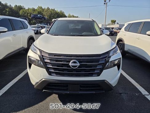 Certified 2026 Nissan Rogue SV w/ Cold Weather Package FWD image 2