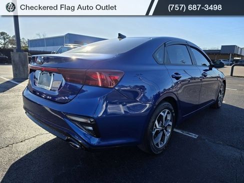 Used 2021 Kia Forte LXS image 7