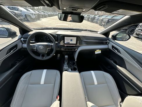 New 2026 Toyota Camry SE image 34