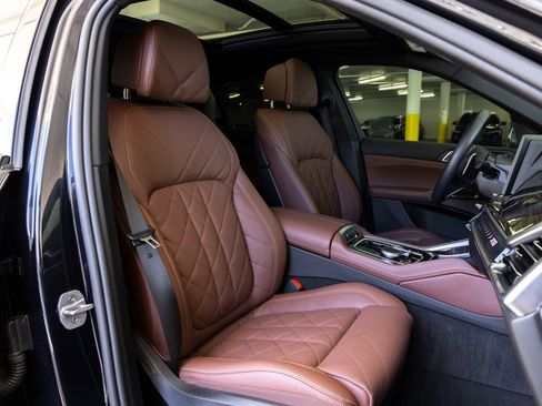 Certified 2025 BMW X6 xDrive40i image 34