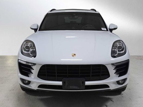 Used 2018 Porsche Macan image 8