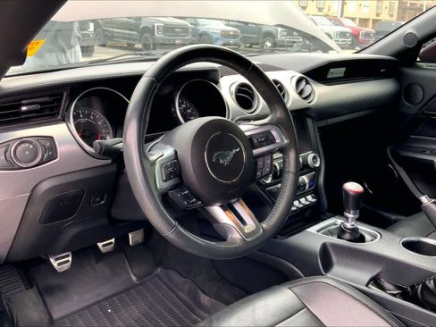 Used 2018 Ford Mustang GT Premium image 14