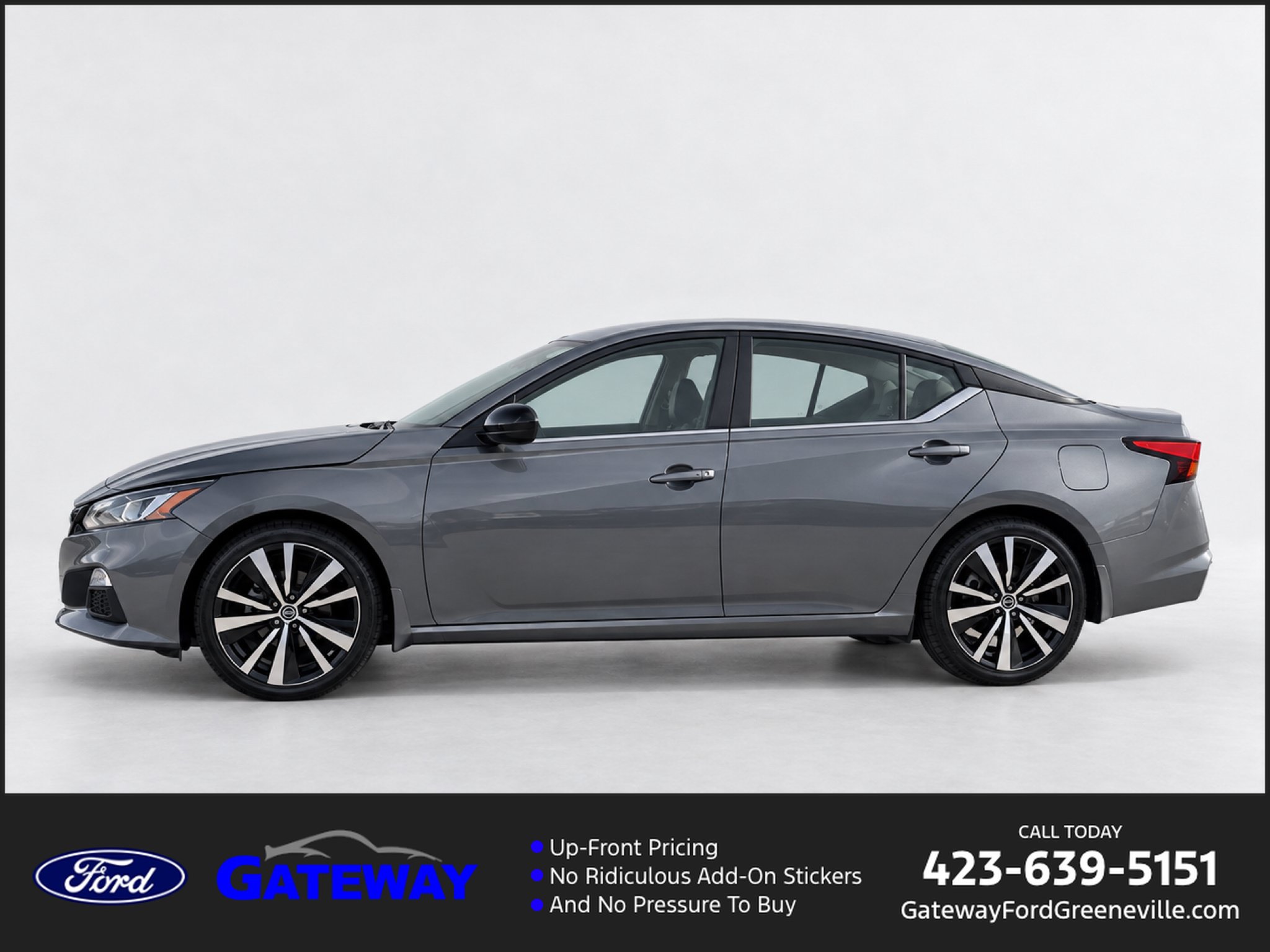 Used 2022 Nissan Altima 2.5 SR FWD image 1